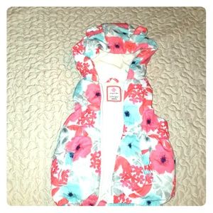 Toddler hooded puffer vest